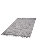 Guros Stylish Indoor Area Rug 5' x 7' - Ornate Home