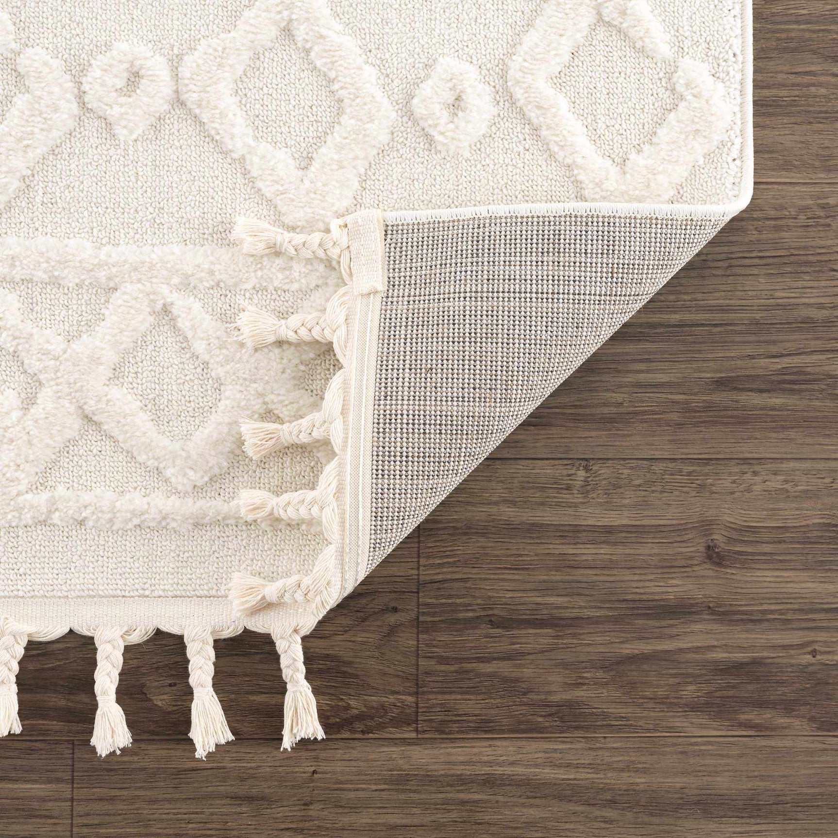 Gyundyukoru Area Rug - Clearance - Ornate Home