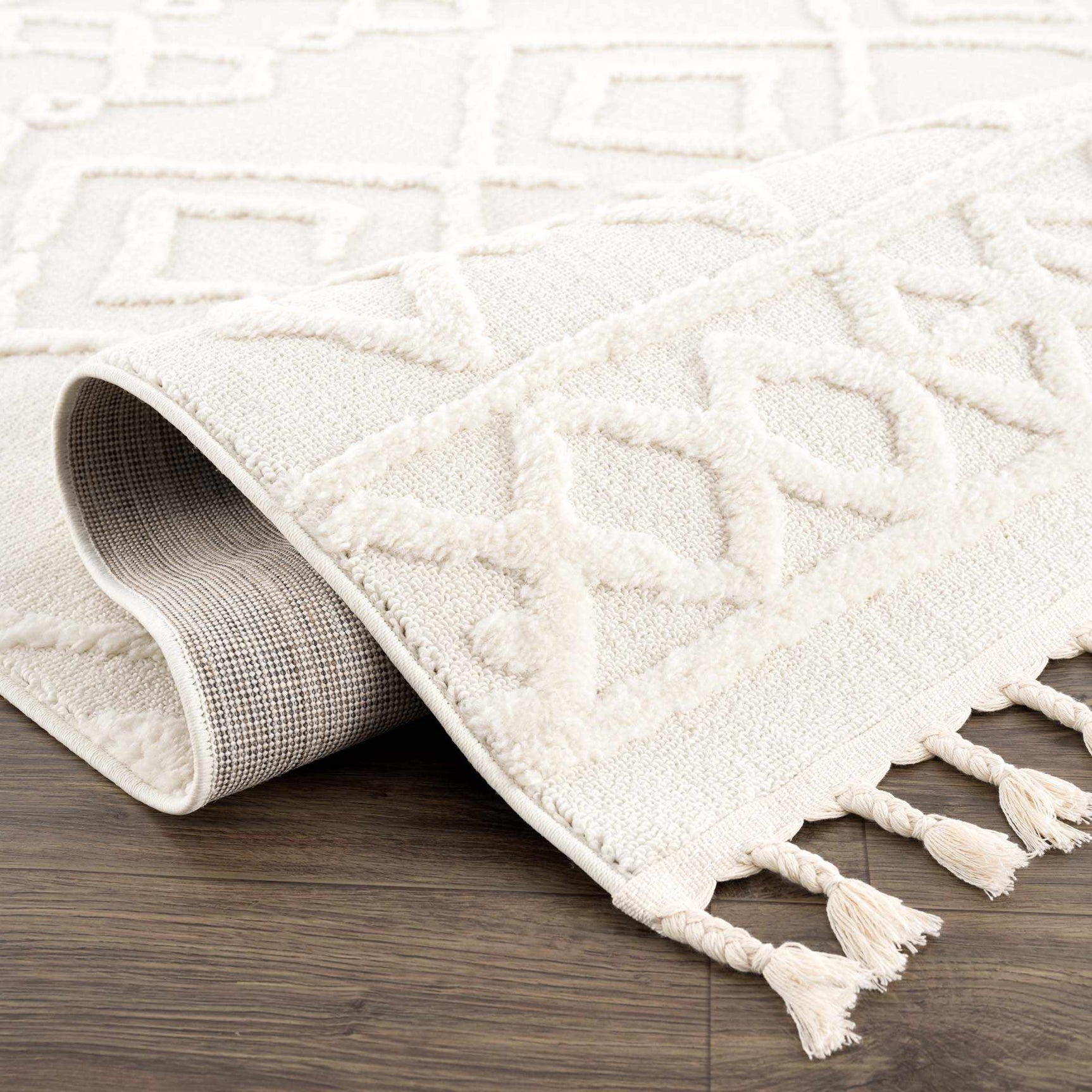 Gyundyukoru Area Rug - Clearance - Ornate Home