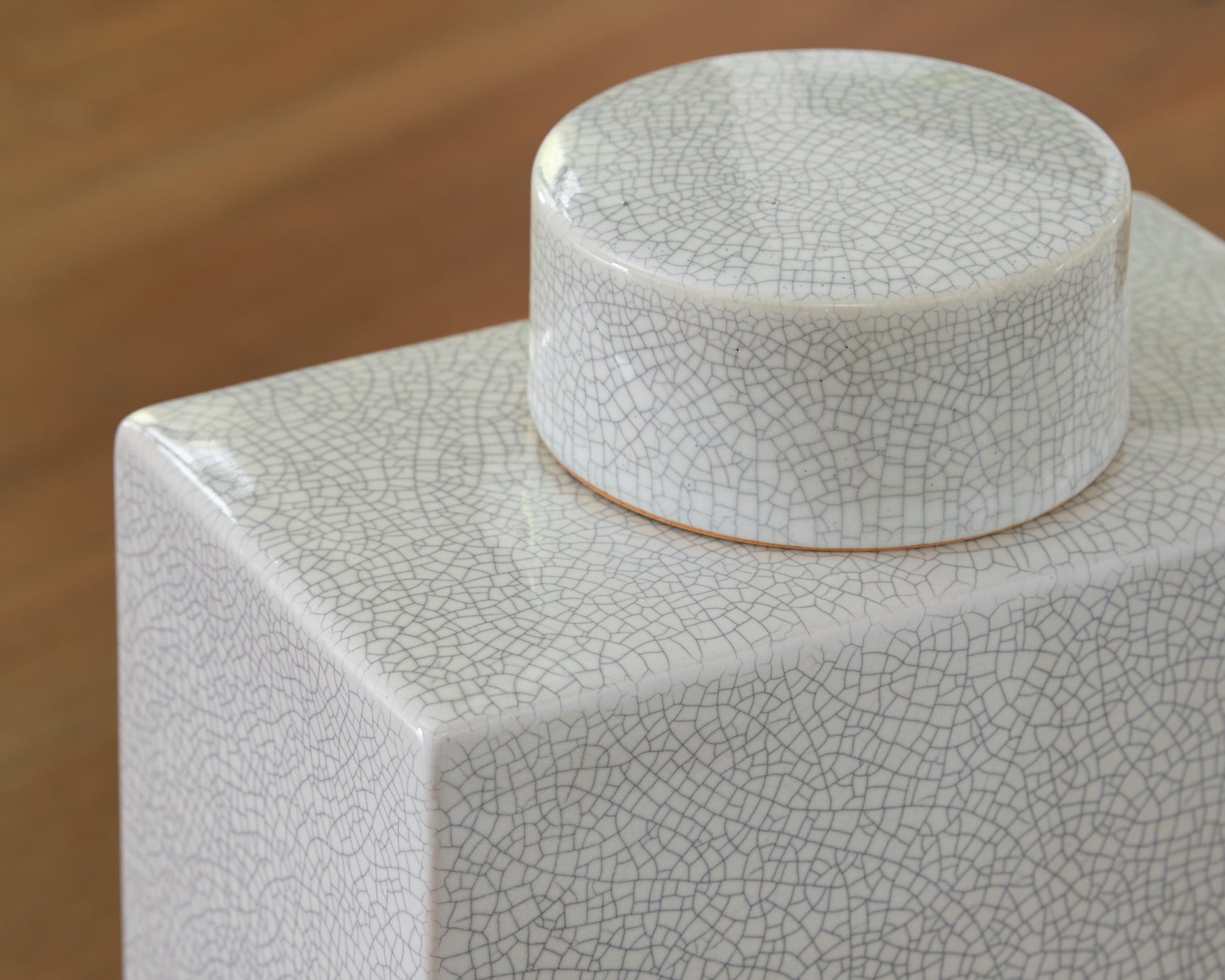 Haddworth Antique White Jar - Ornate Home