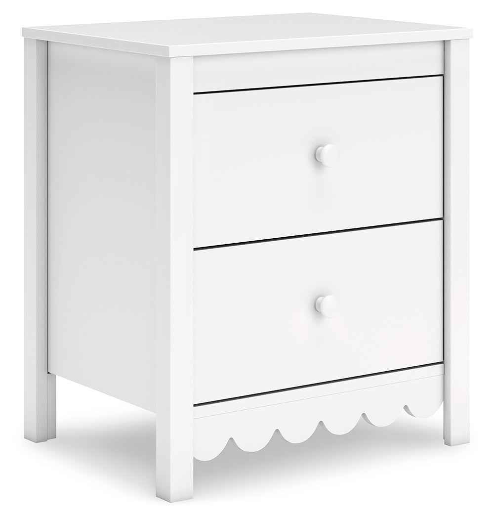 Hallityn White Nightstand - Ornate Home