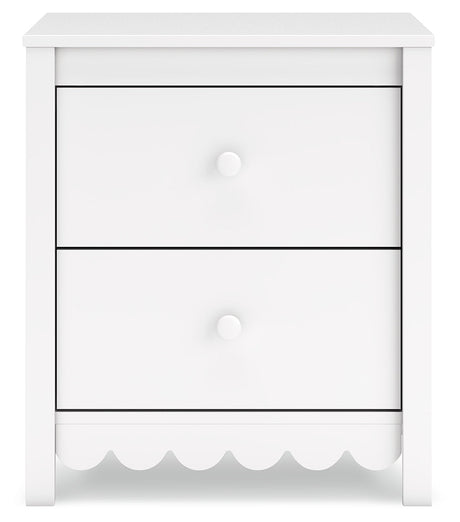 Hallityn White Nightstand - Ornate Home