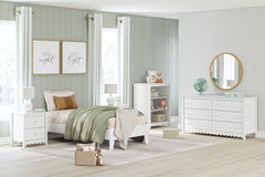 Hallityn White Twin Platform Bed - Ornate Home