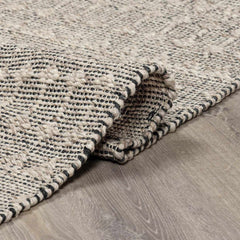 Hanston Handmade Faux Silk Rug - Clearance - Ornate Home