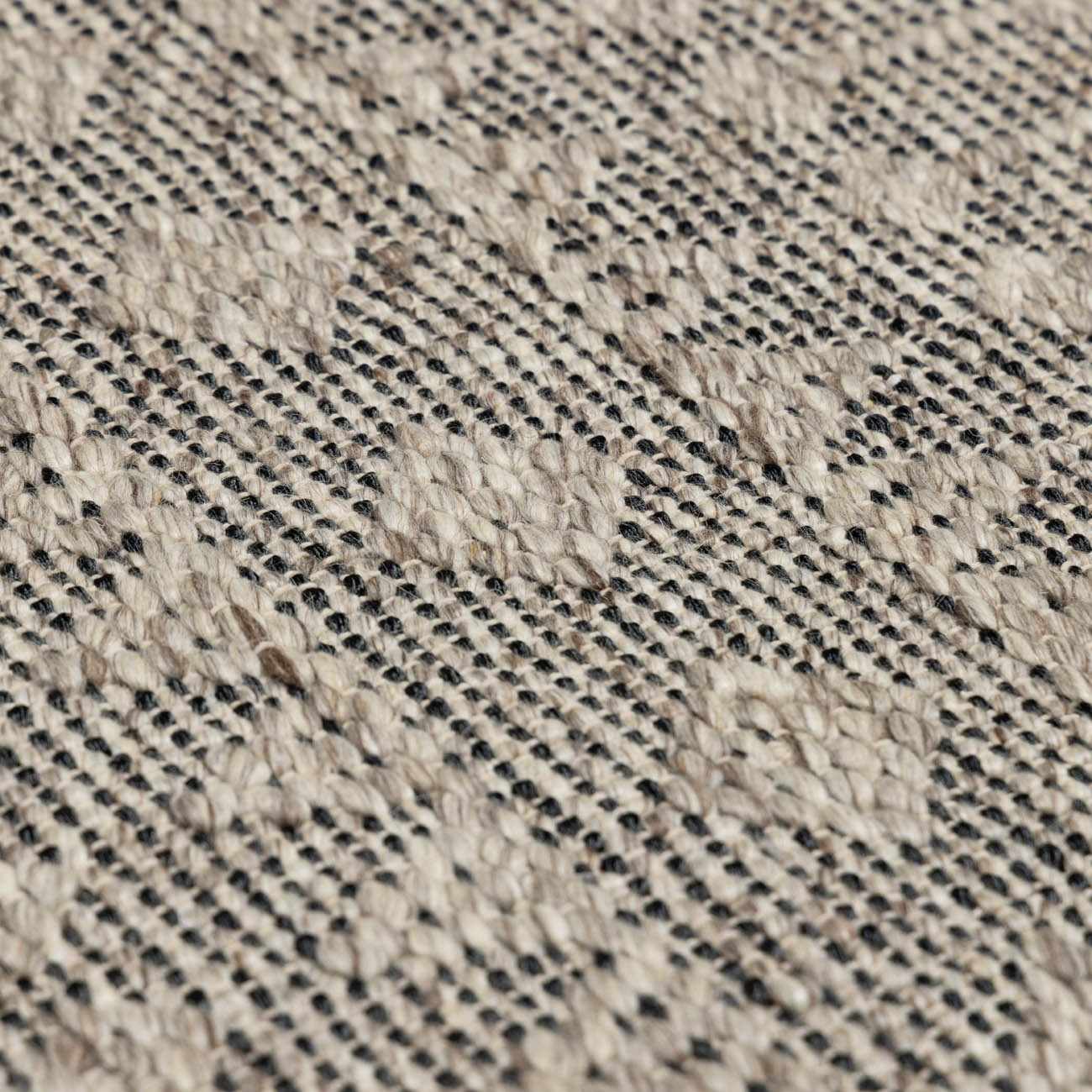 Hanston Handmade Faux Silk Rug - Clearance - Ornate Home