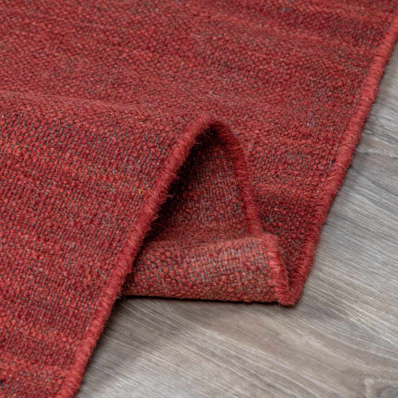 Hedon Wool Area Rug - Ornate Home