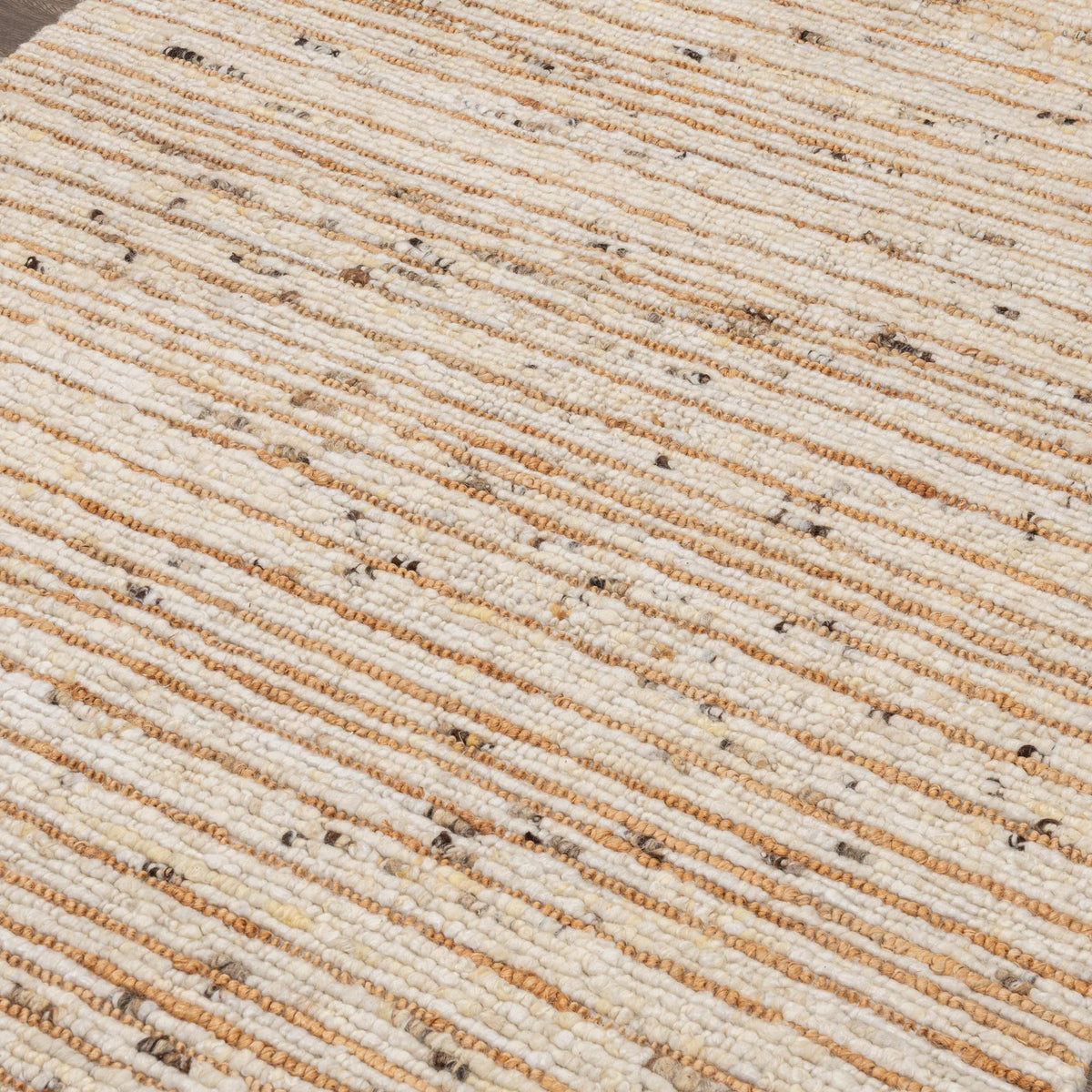 Hellin Ivory/Natural 8'x10' Rug