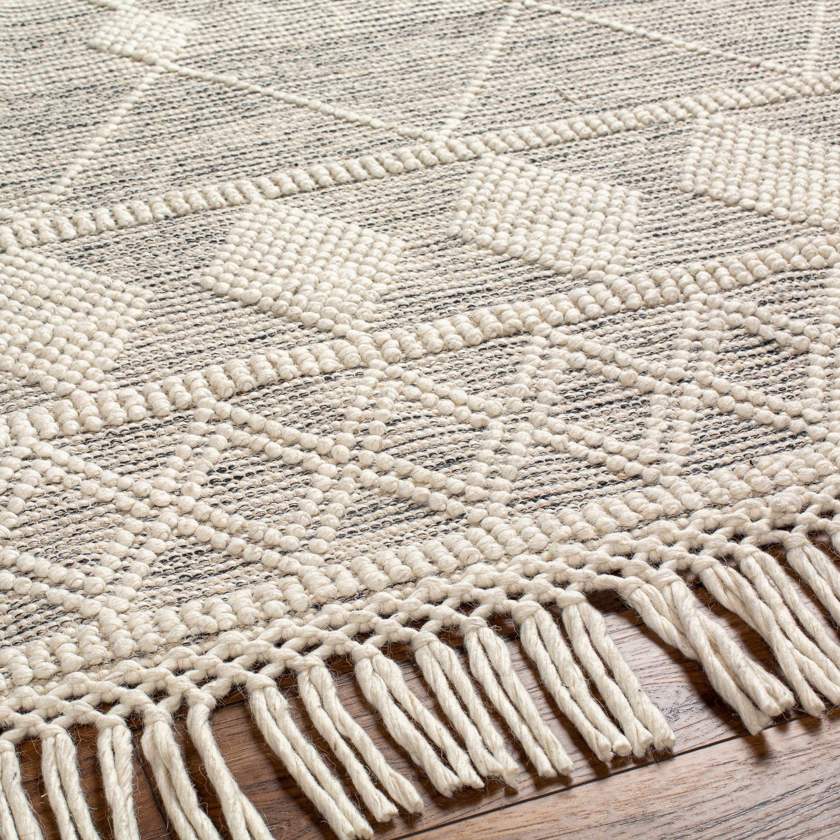 Hemingway Wool Rug with Tassels - Clearance - Ornate Home
