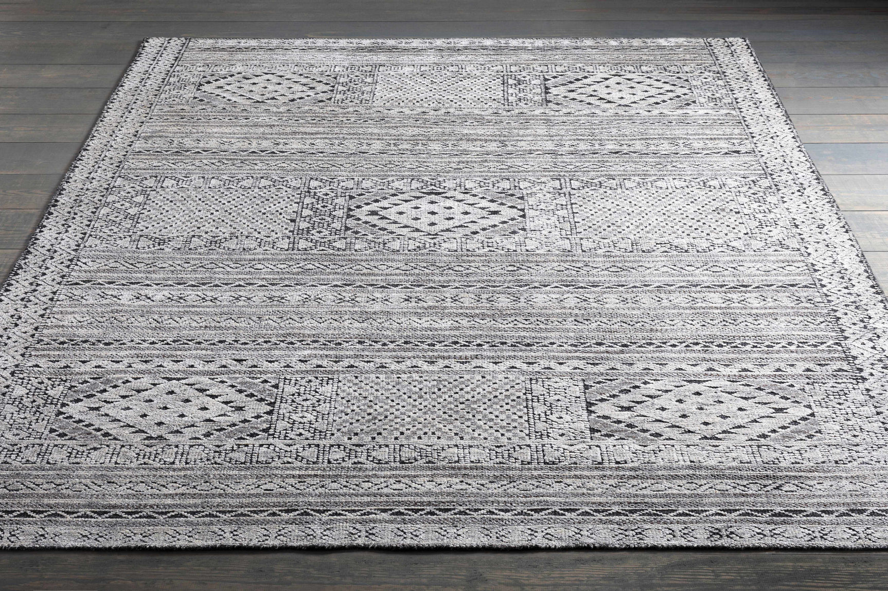 Hemyock Premium Wool&Viscose Carpet - Clearance - Ornate Home