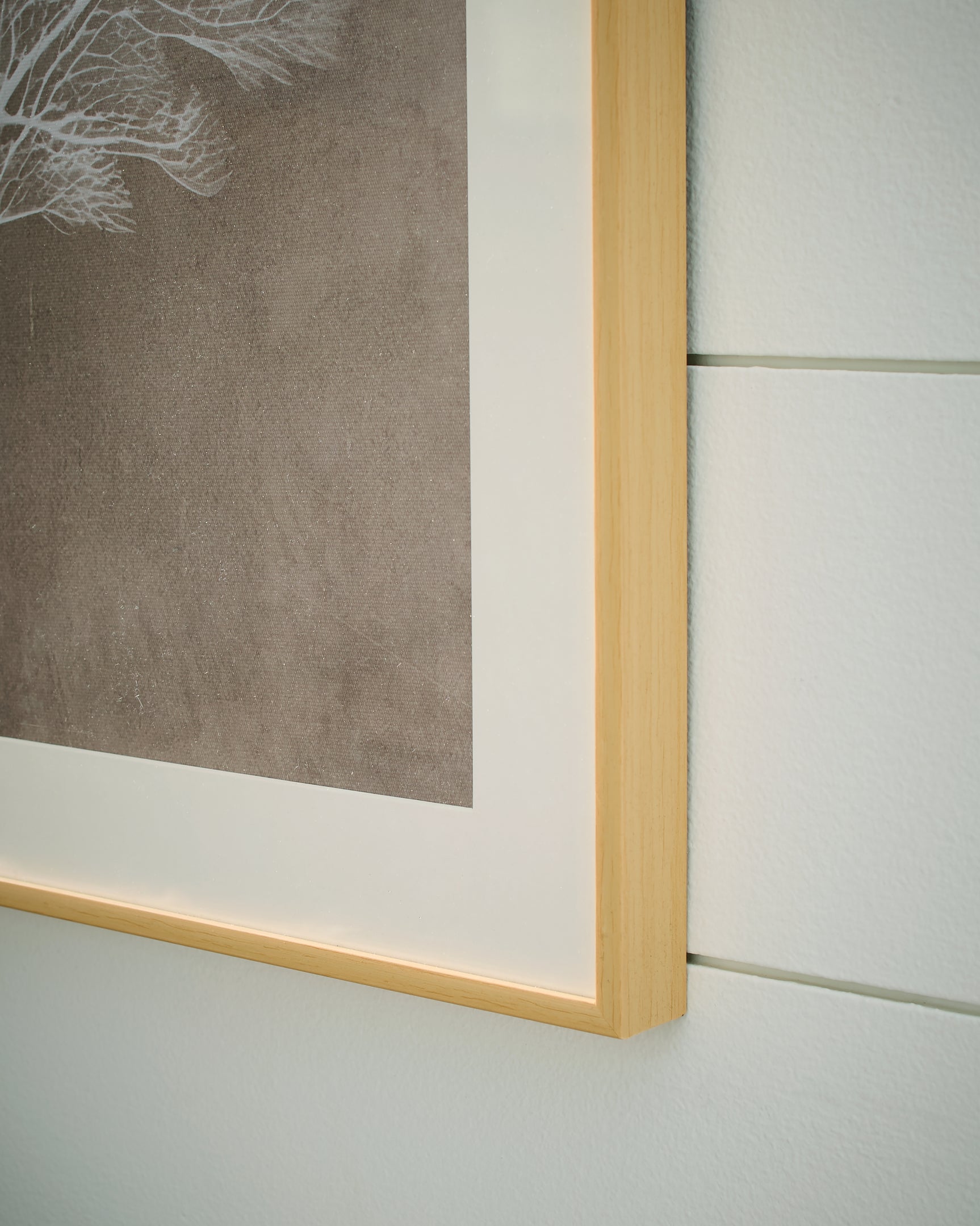 Hendridge Taupe/White Wall Art Set (Set of 3) - Ornate Home