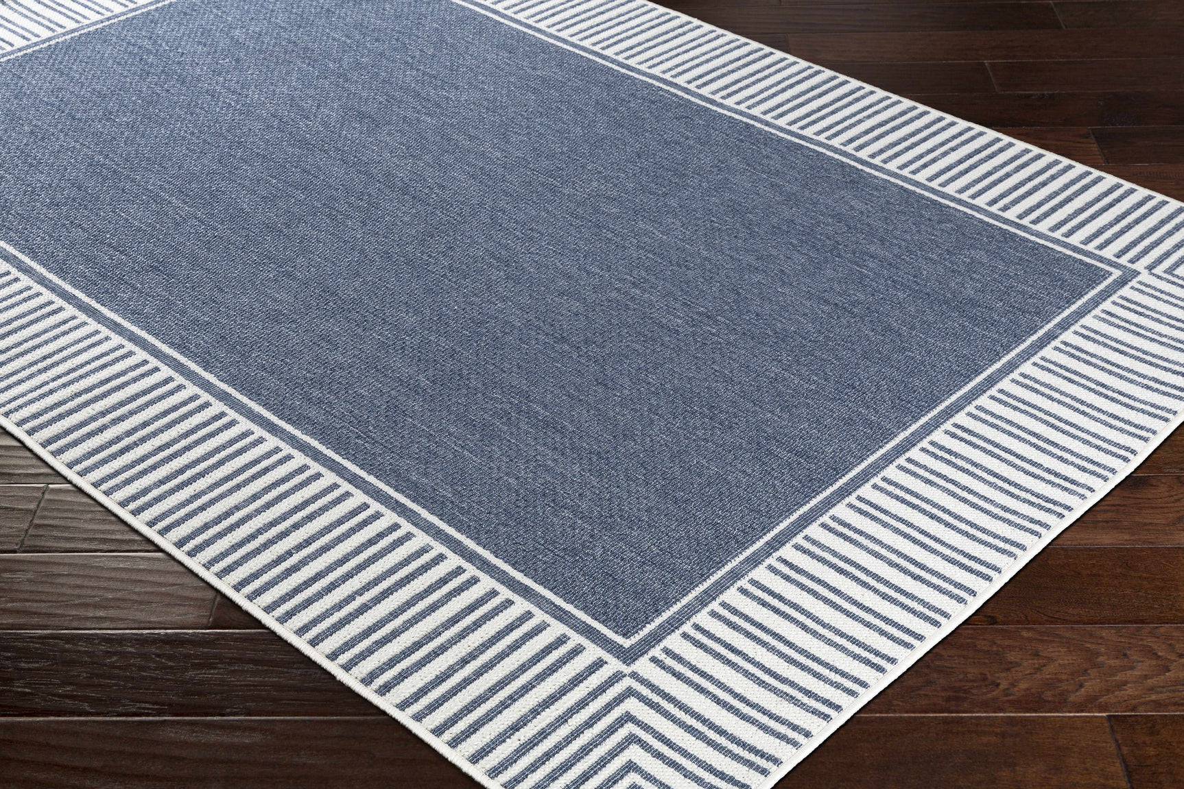 Hettick Indoor & Outdoor Rug - Clearance - Ornate Home