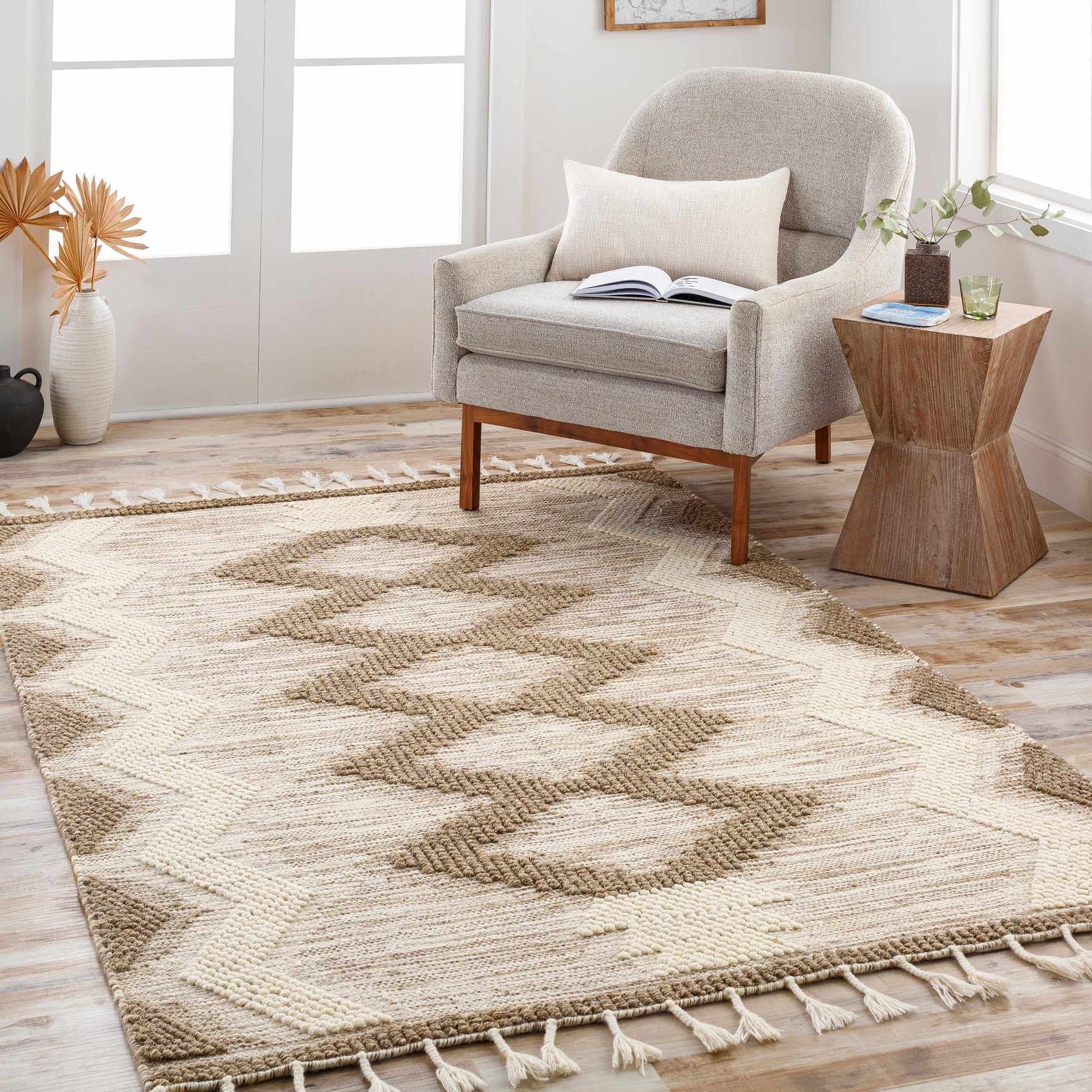 Highpoint Tasseled Jute Rug - Clearance - Ornate Home