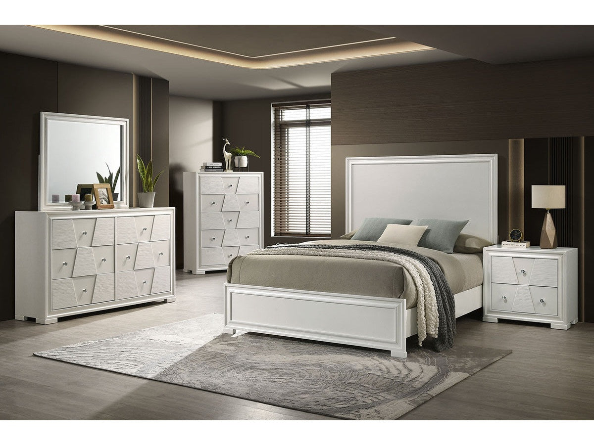 Holsted White 4 Pc. Queen Bedroom Set - Ornate Home