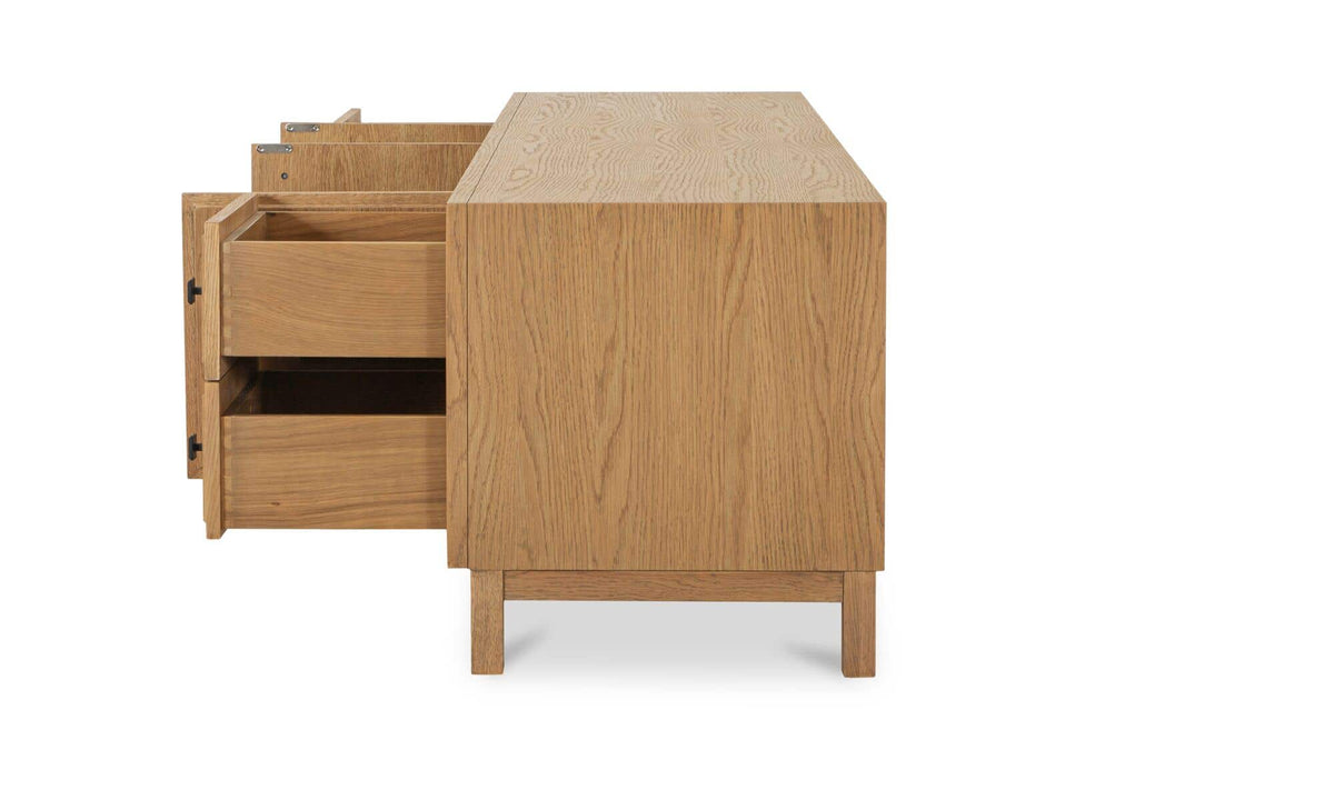 Hugo Natural Media Unit - Ornate Home