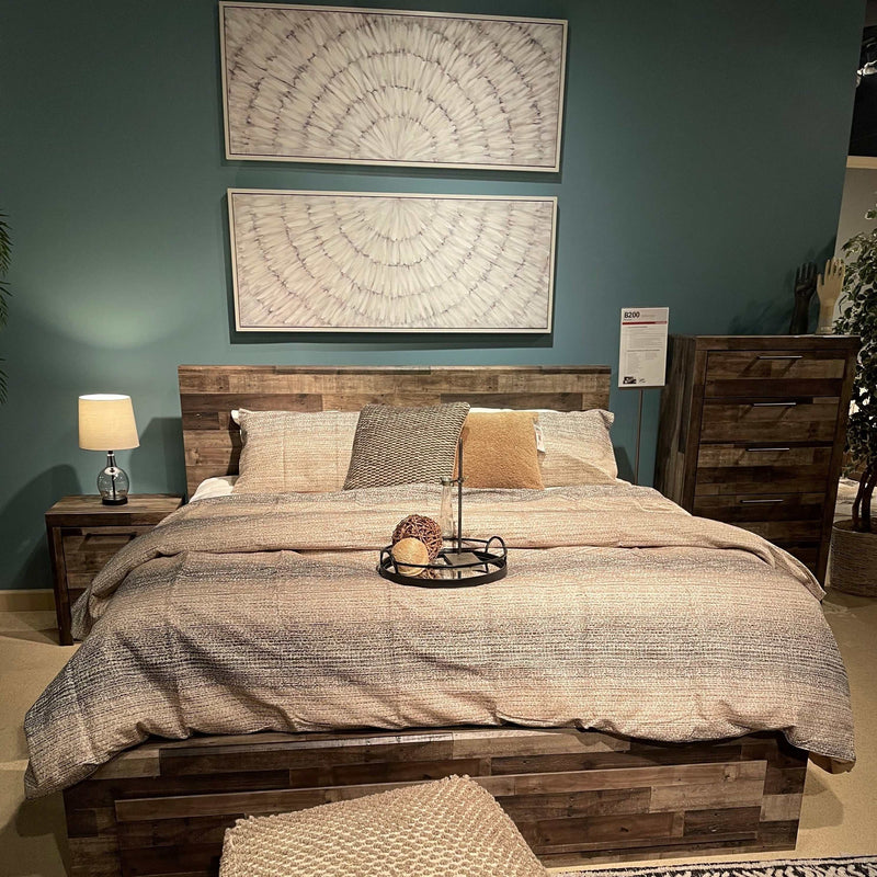 (Online Special Price) Derekson Multi Gray King Panel Bedroom Set / 4pc - Ornate Home