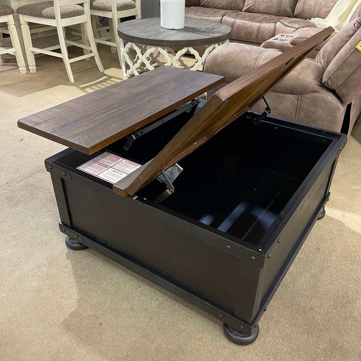 Valebeck Black & Brown Lift Top Coffee Table - Ornate Home