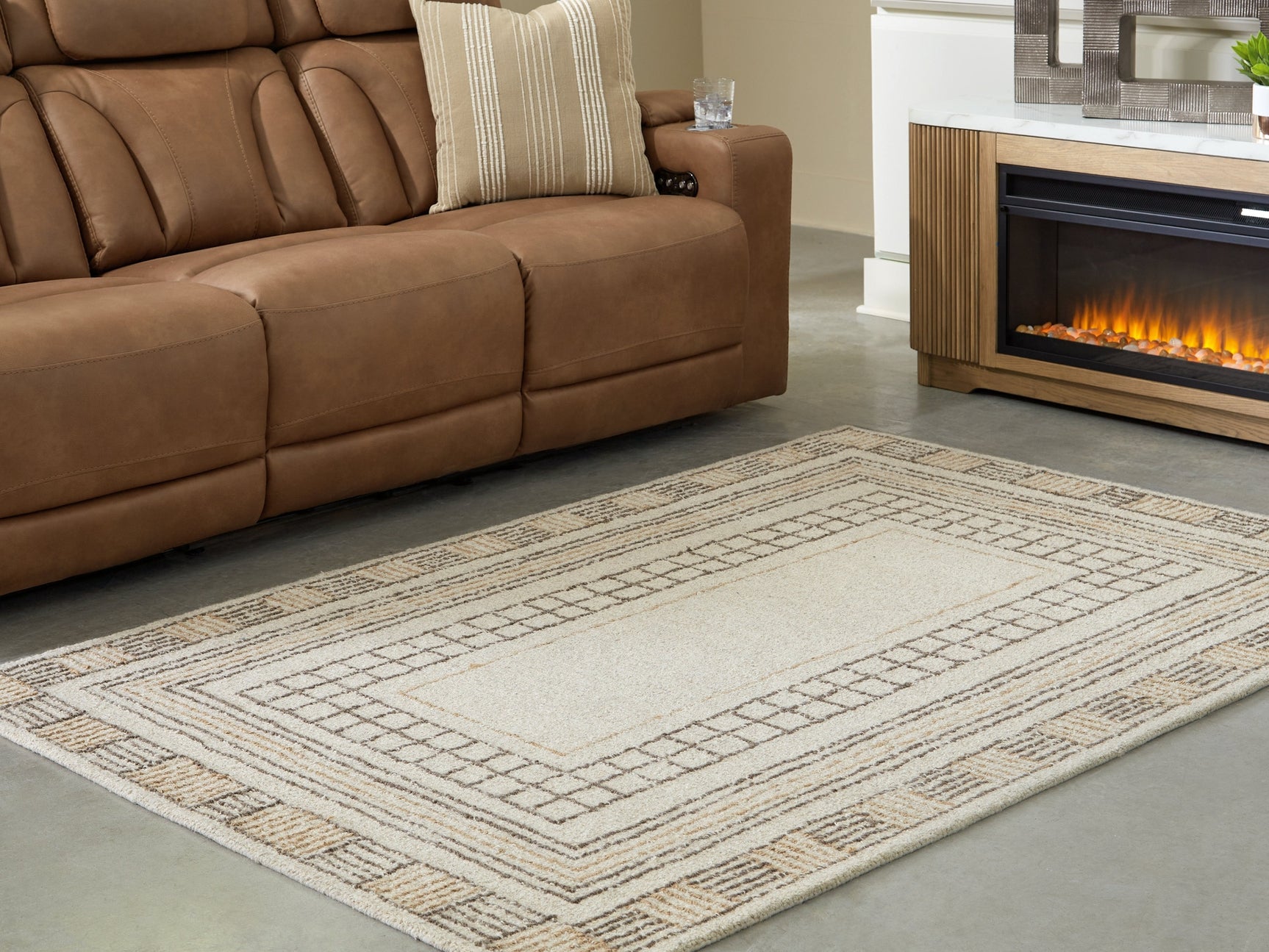 Idaman Taupe/Brown Medium Rug - Ornate Home