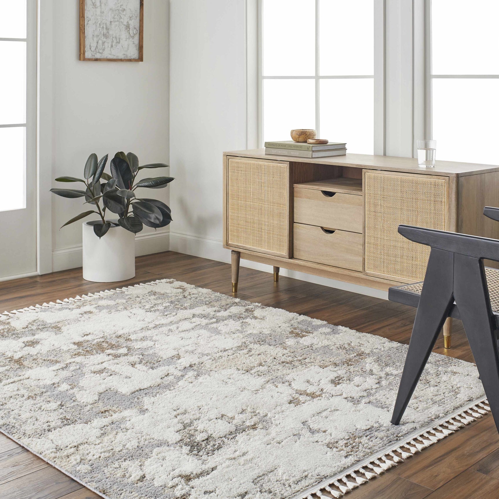 Idola Area Rug - Clearance - Ornate Home