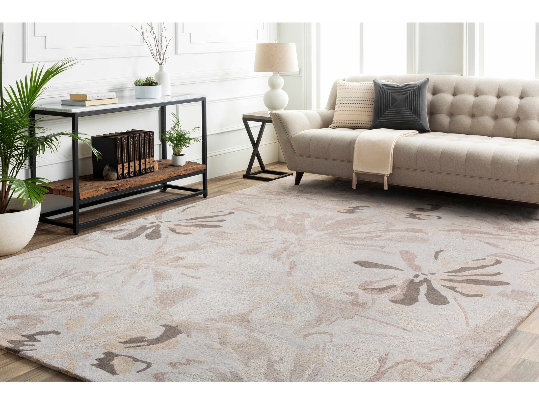 Ilfeld Athena Gray Floral Wool Rug - Ornate Home