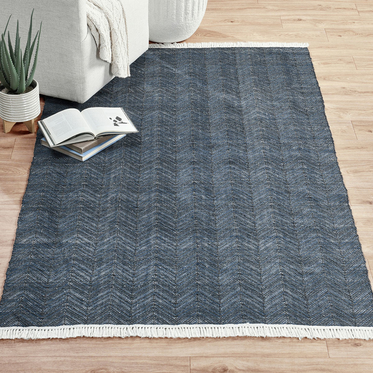 Indoor/Outdoor Augusta Navy Rug - Ornate Home