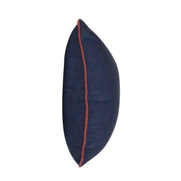 Indoor/Outdoor Gulf Dark Blue/Red Throw Pillow (Set of 2) - Ornate Home