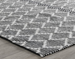 Indoor/Outdoor Sonora Black/Ivory Rug - Ornate Home