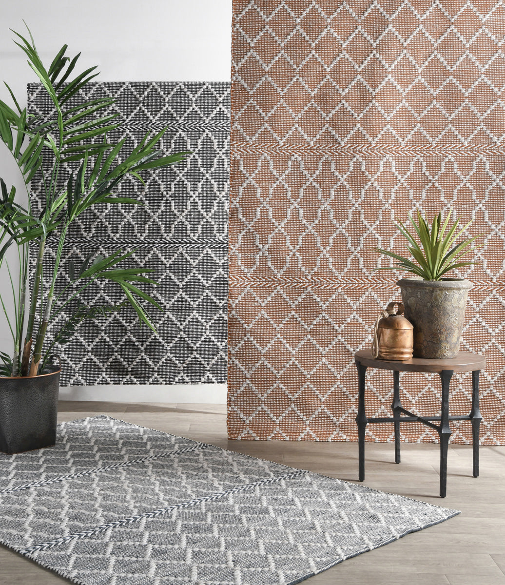 Indoor/Outdoor Sonora Black/Ivory Rug - Ornate Home