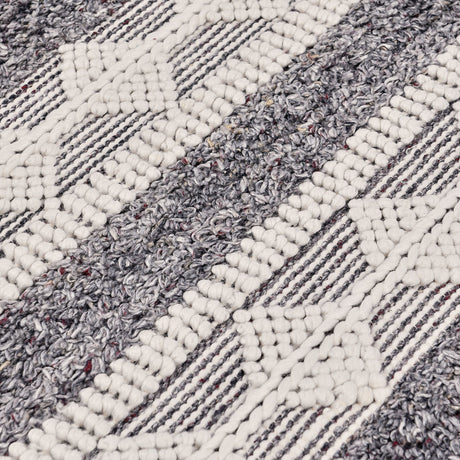 Indoor/Outdoor Tonopah Ivory Multi Rug - Ornate Home
