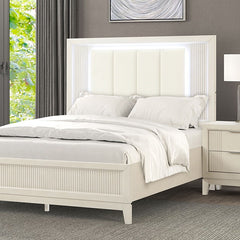 Isadore White Queen 5 Piece Bedroom Set w/Chest - Ornate Home