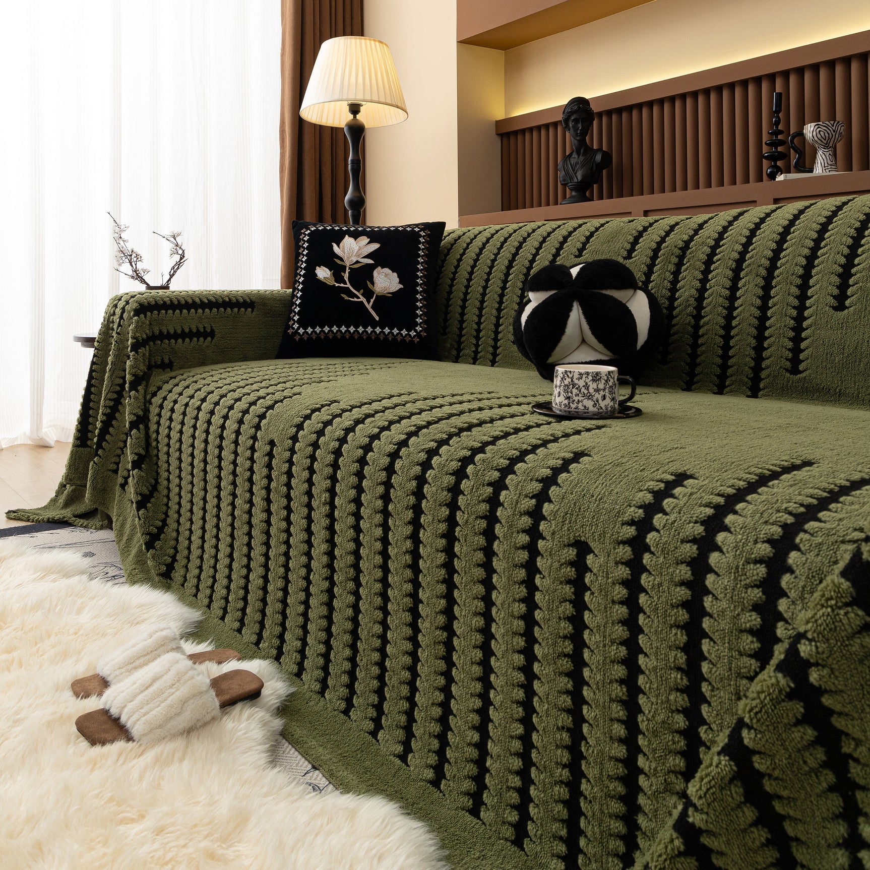 Jacquard Fleece Throw Blanket for Couch Plush Fuzzy Cozy Soft Blankets and Throws for Sofa - Ornate Home