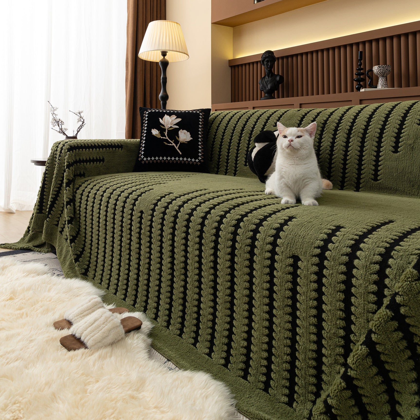 Jacquard Fleece Throw Blanket for Couch Plush Fuzzy Cozy Soft Blankets and Throws for Sofa - Ornate Home