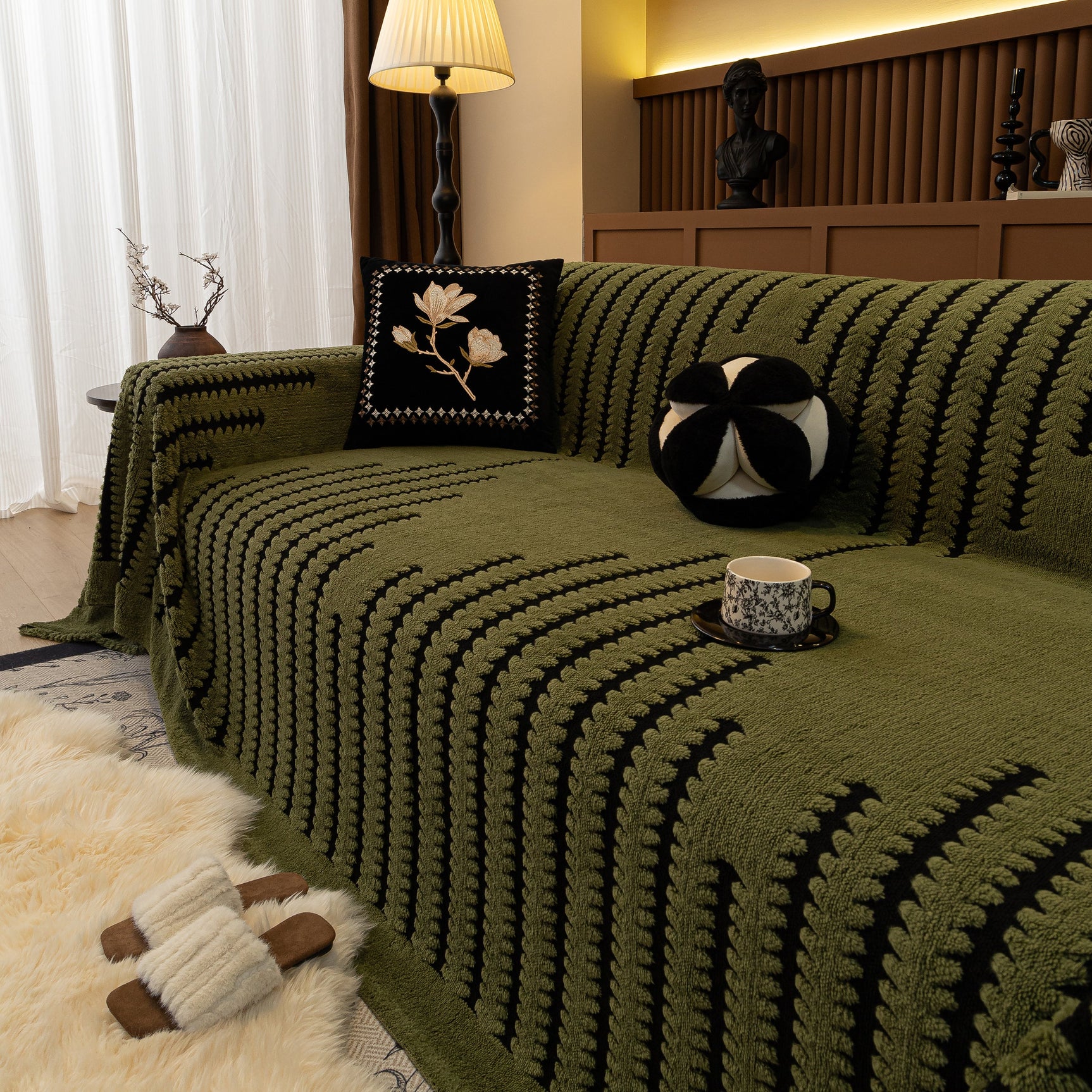 Jacquard Fleece Throw Blanket for Couch Plush Fuzzy Cozy Soft Blankets and Throws for Sofa - Ornate Home