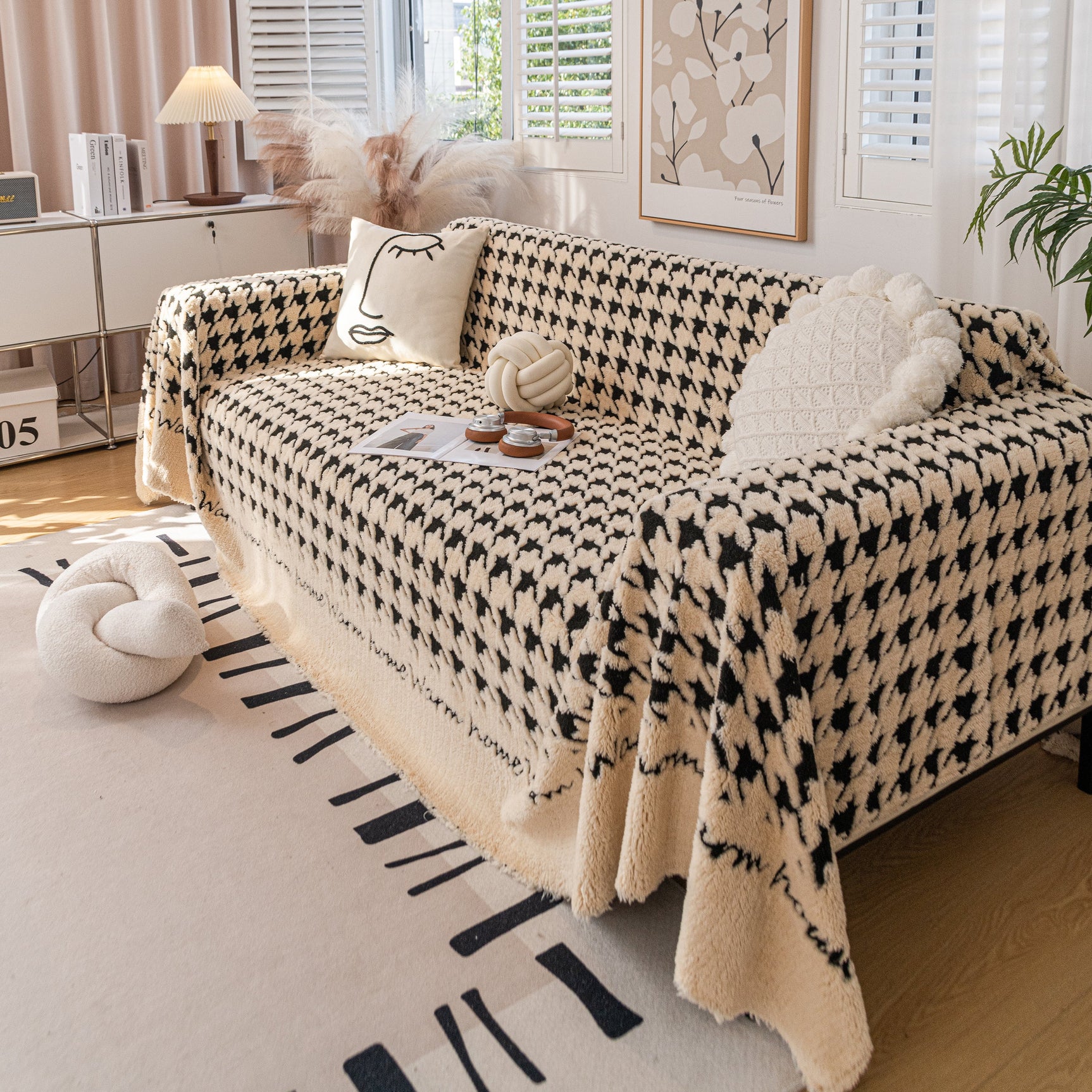 Jacquard Plush Houndstooth Sofa Throw Cover, Cover Throws for Sofas, Stylish Living Room Throws - Ornate Home
