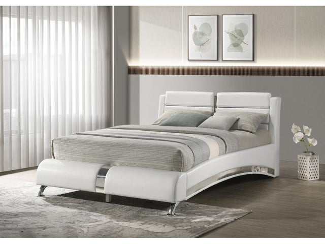 Jeremaine White Queen Bed - Ornate Home