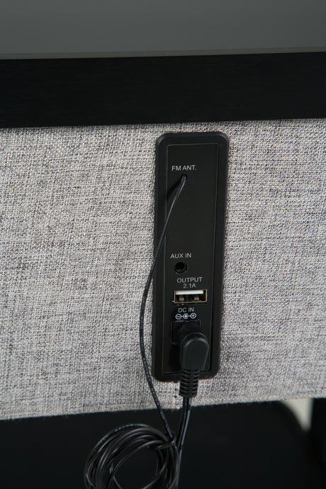 Jorvalee Gray/Black Accent Table - Ornate Home