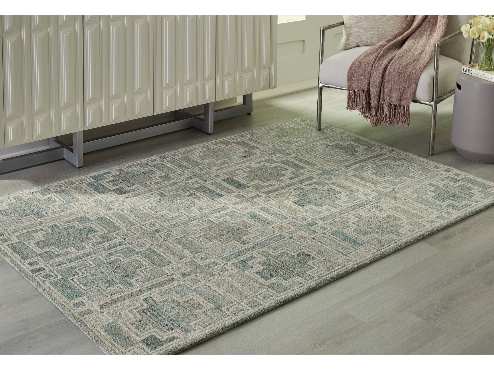 Jossland Green/Ivory Medium Rug - Ornate Home