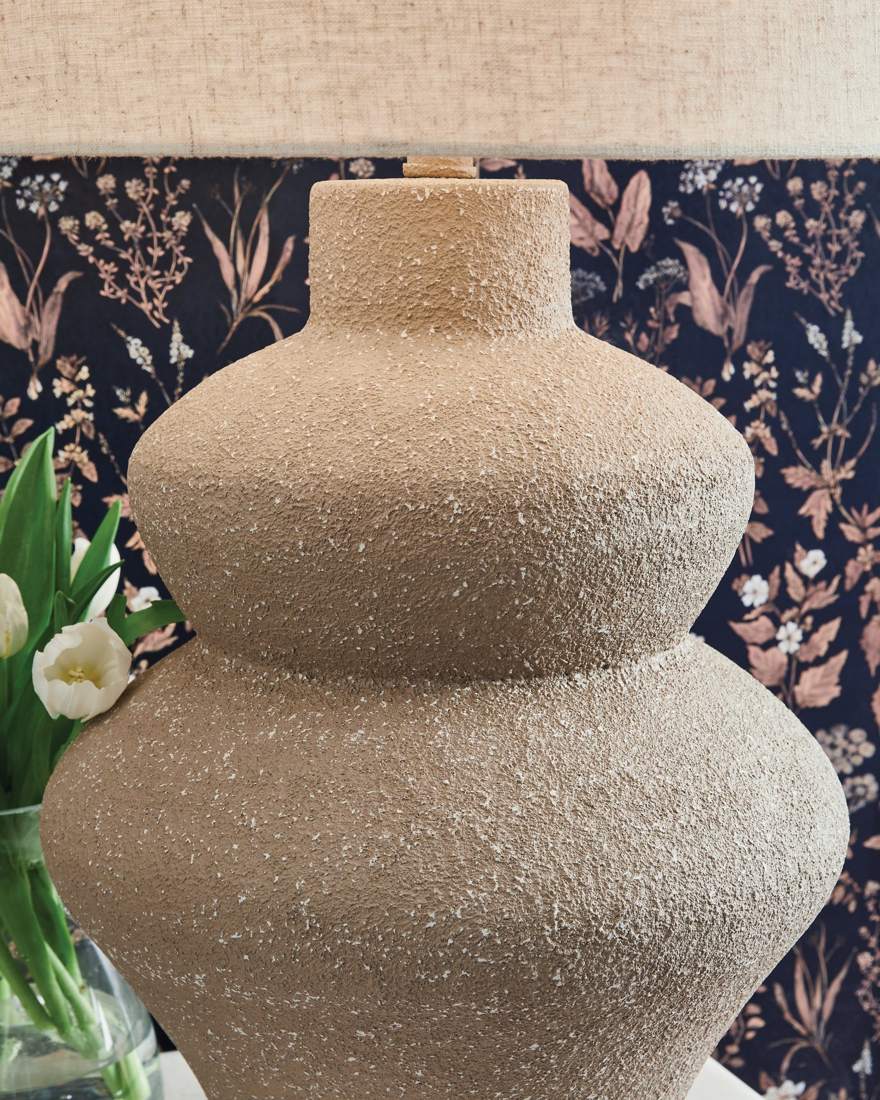 Jossleigh Beige Metal Table Lamp (1/CN) (Online Special Price) - Ornate Home