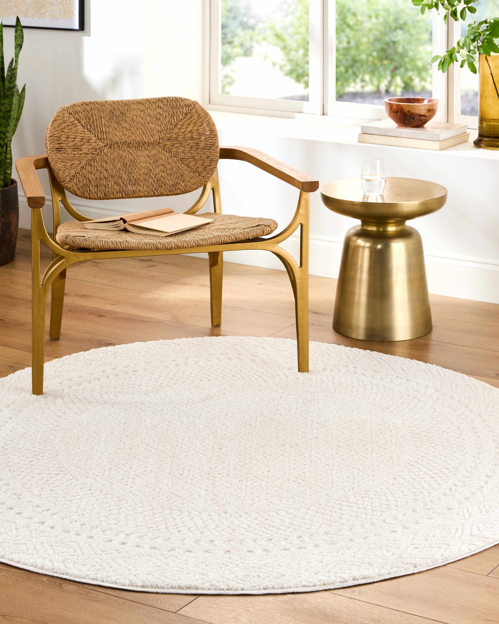 Julio Ivory Area Rug - Ornate Home