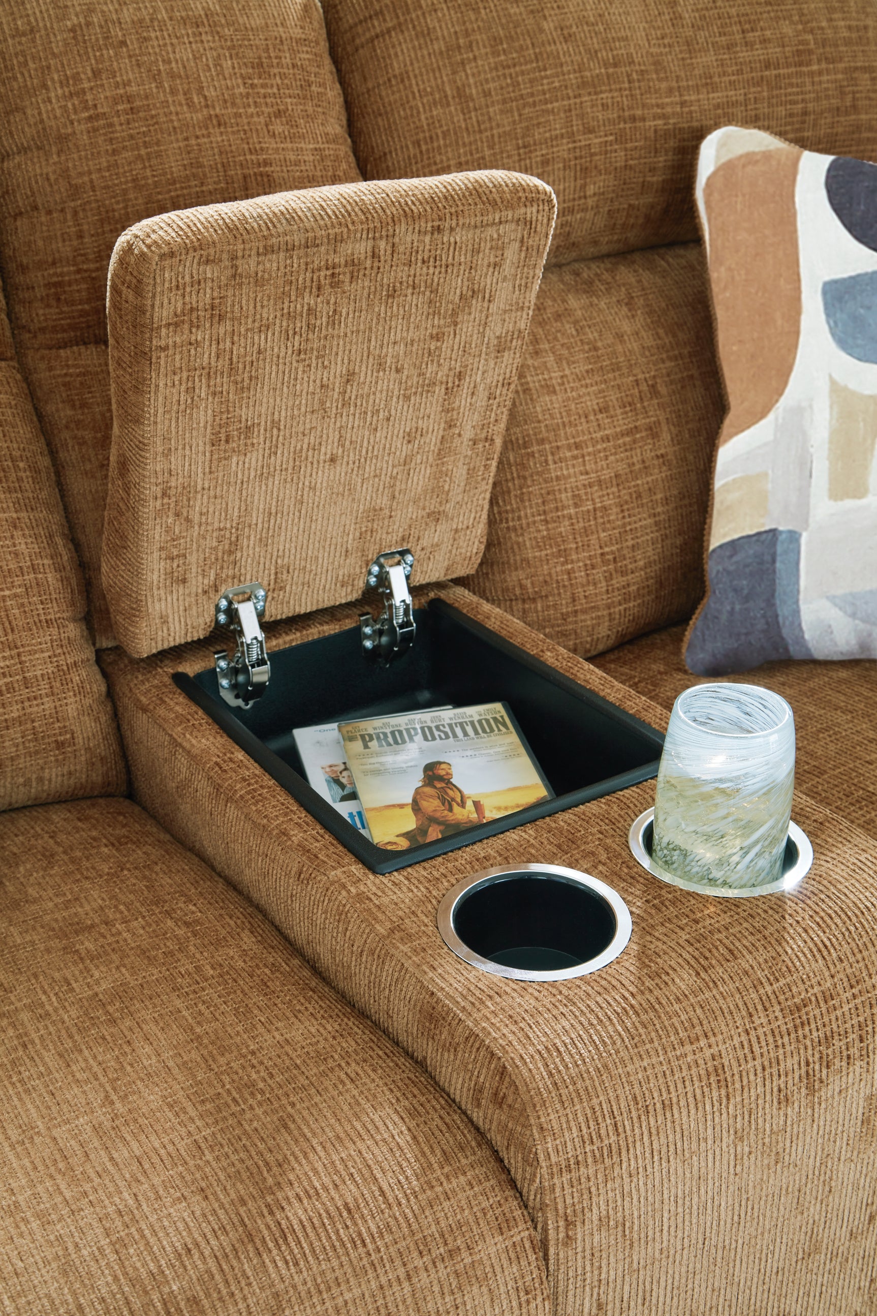 Kanlow Honey Reclining Sofa and Loveseat (Online Special Price) - Ornate Home