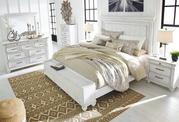Kanwyn Whitewash Queen Panel Bed w/ Storage Bench - Ornate Home