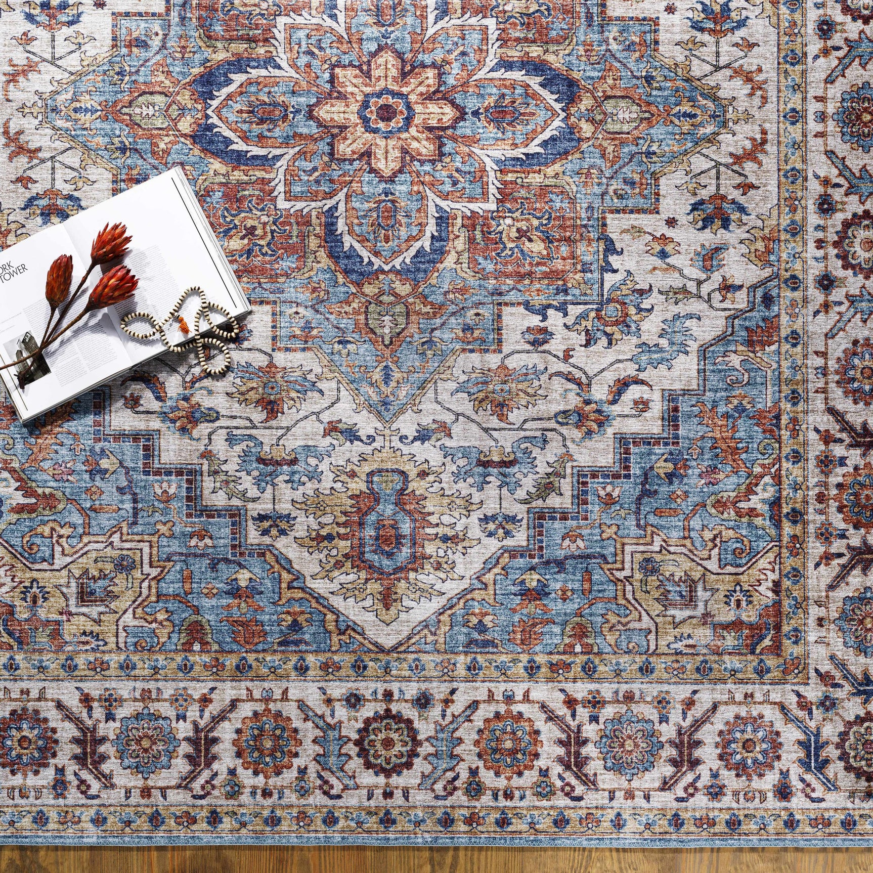 Kapaa Traditional Area Rug - Ornate Home
