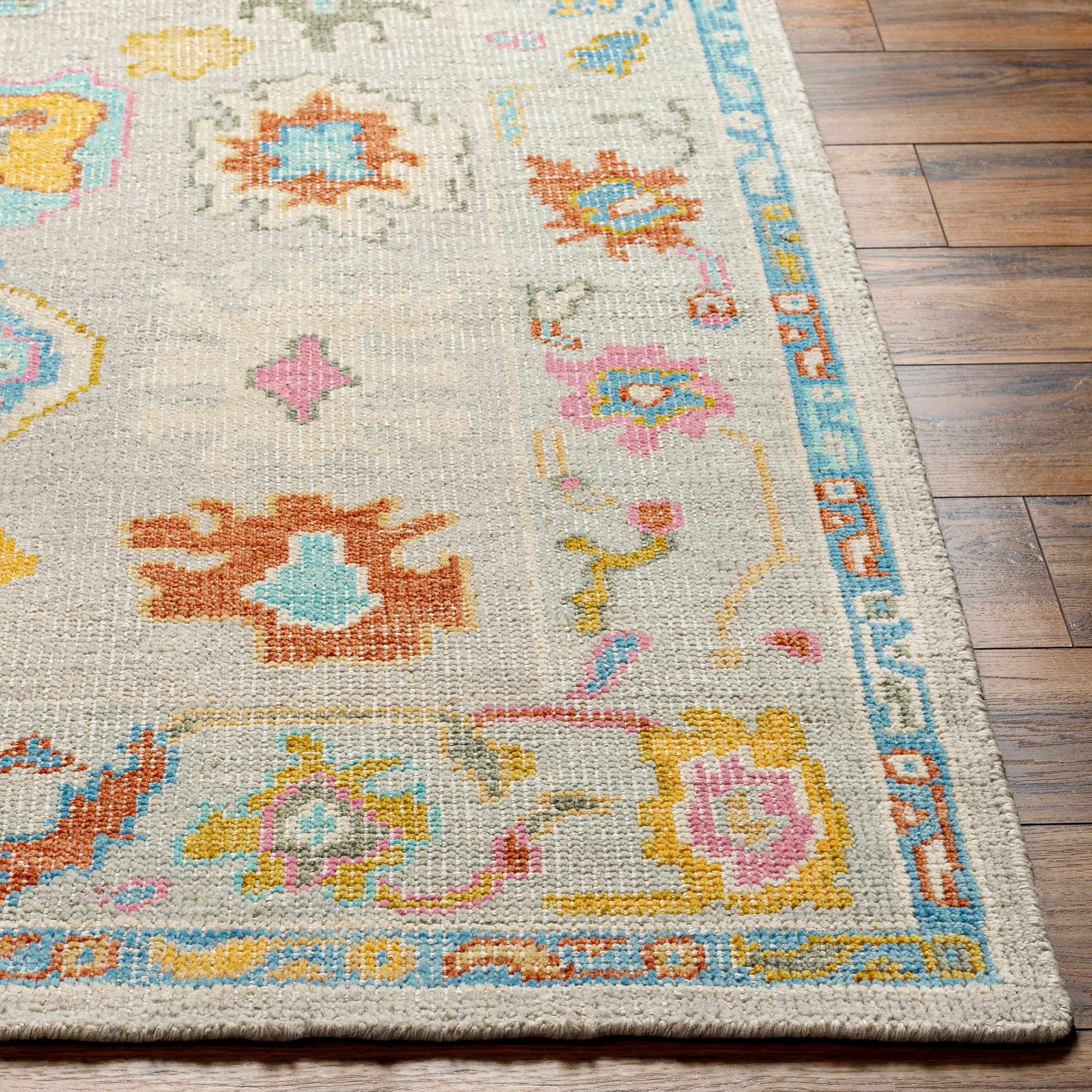 Kapaya Premium Wool Rug - Clearance - Ornate Home