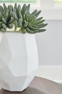 Karenton White Vase 9" - Ornate Home