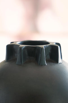 Kaslett Antique Black Vase - Ornate Home