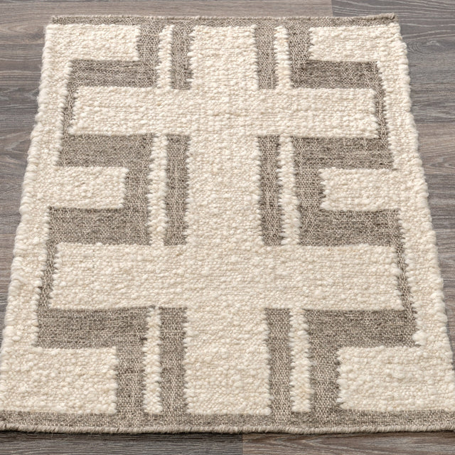 Kavala Charcoal/Ivory Rug - Ornate Home