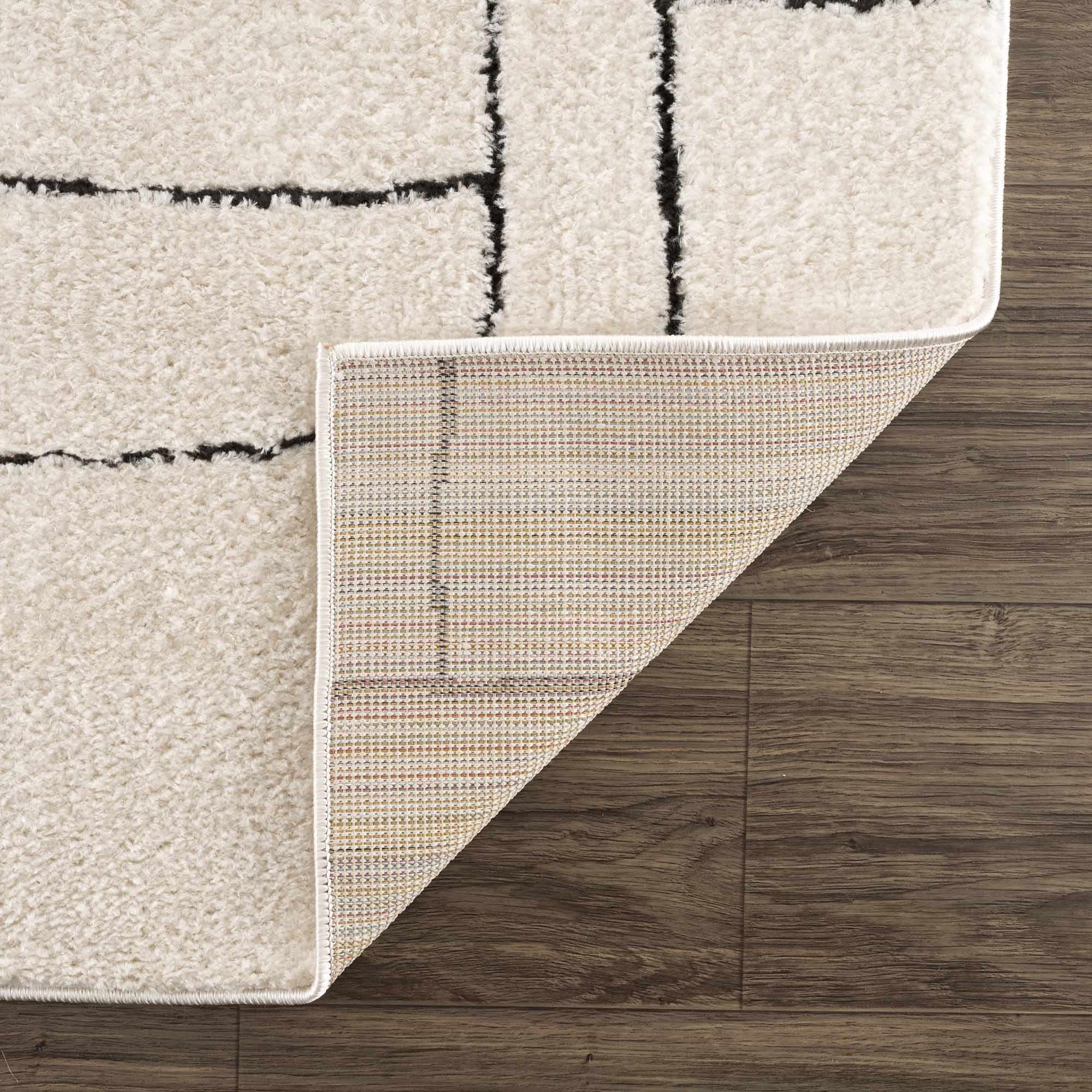 Keats Black & White Area Rug - Clearance - Ornate Home