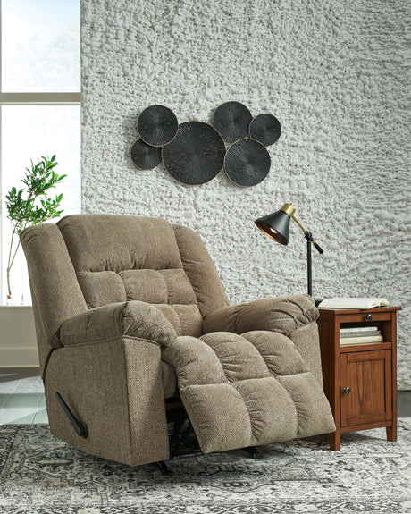 Kegler Briar Manual Recliner - Ornate Home