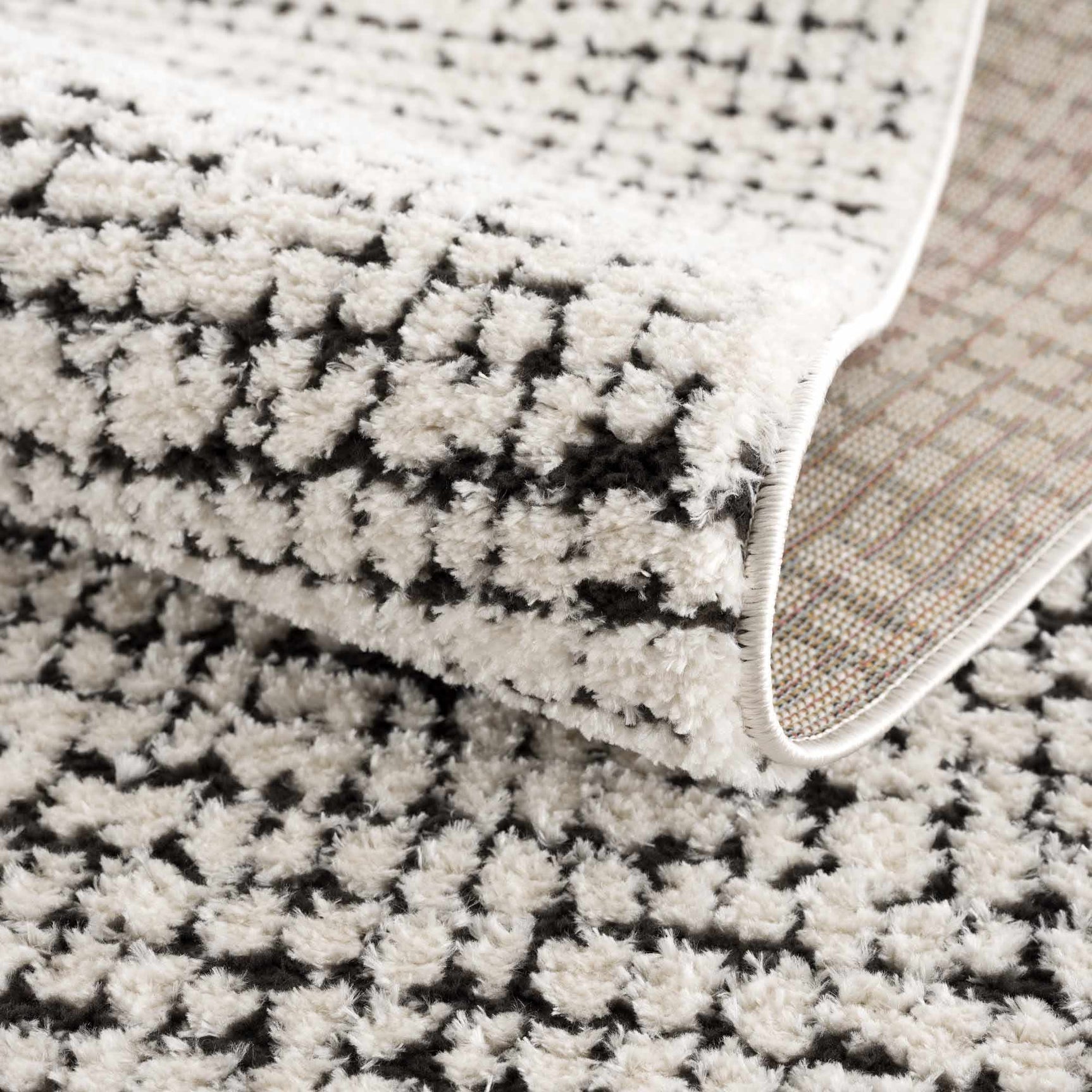 Keita Cream & Black Grid Plush Rug - Ornate Home