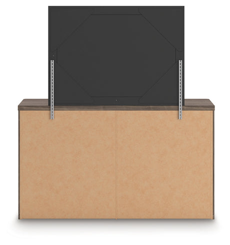 Kendanport Brown Dresser and Mirror - Ornate Home