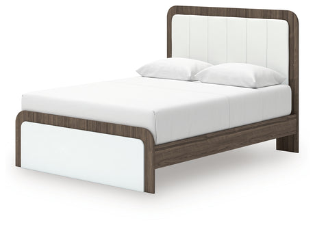 Kendanport Brown/White Queen Upholstered Bed and 2 Nightstands - Ornate Home